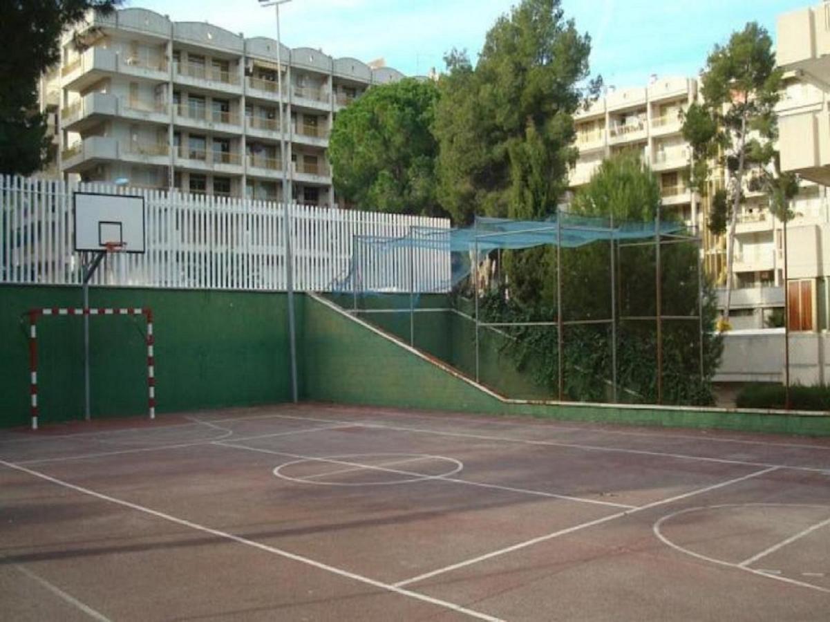 Apartamentos La Masia 002 サロウ エクステリア 写真