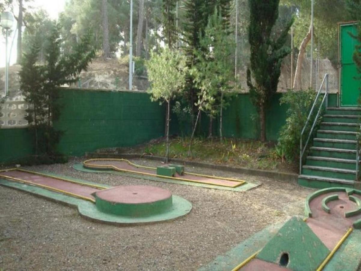 Apartamentos La Masia 002 サロウ エクステリア 写真